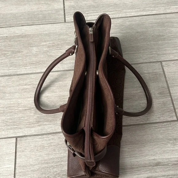 Ferragamo Gancini Brown Canvas Tote Bag w/leather details - Picture 9 of 17